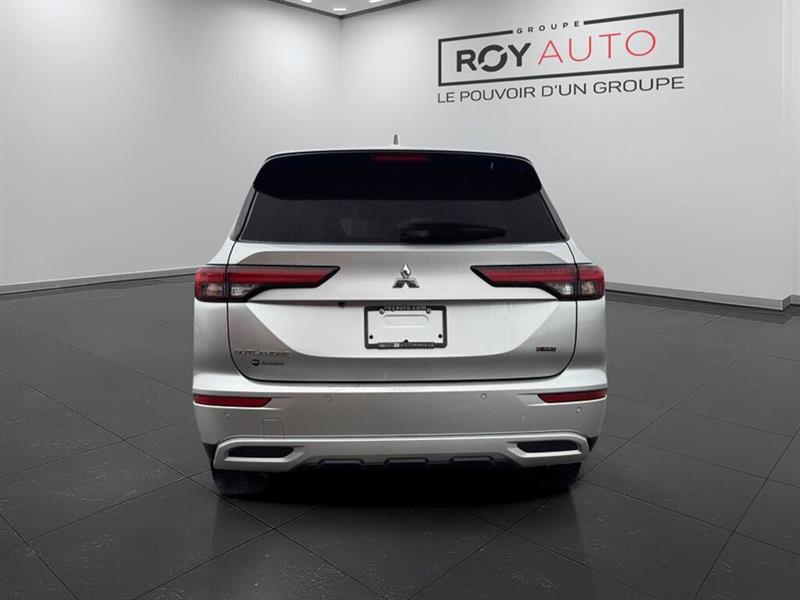 mitsubishi Outlander 2024 - 4