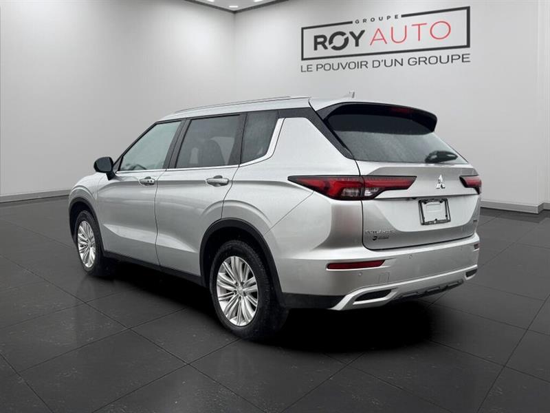 mitsubishi Outlander 2024 - 5