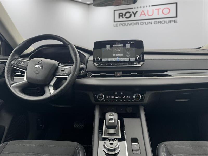 mitsubishi Outlander 2024 - 9