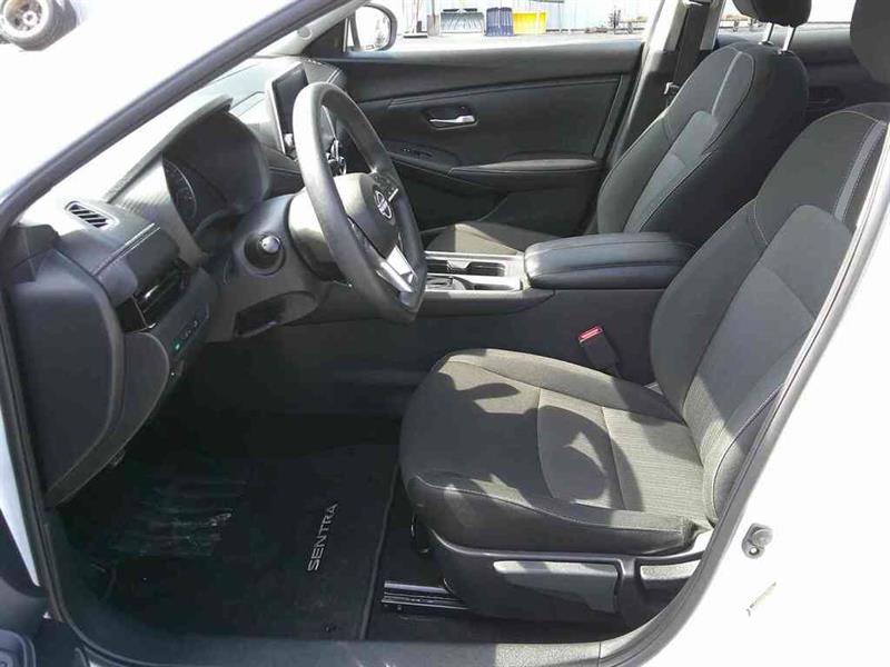 nissan Sentra 2025 - 6