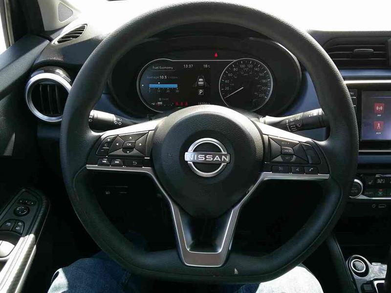 nissan Versa 2025 - 7