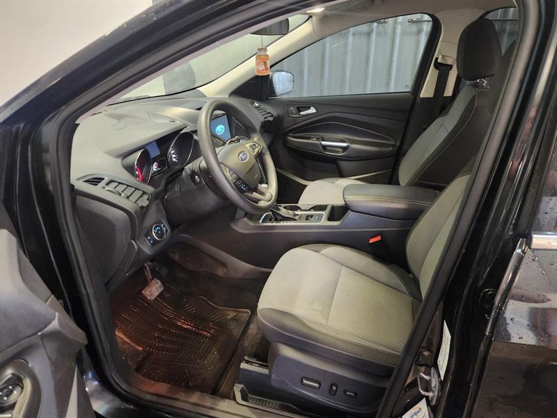 ford Escape 2017 - 11