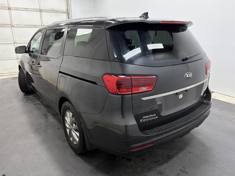kia Sedona 2021 - 5