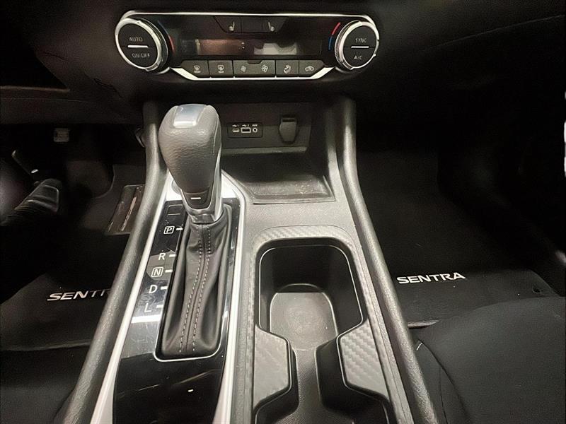 nissan Sentra 2023 - 14