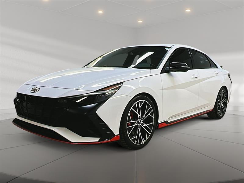 hyundai Elantra 2023