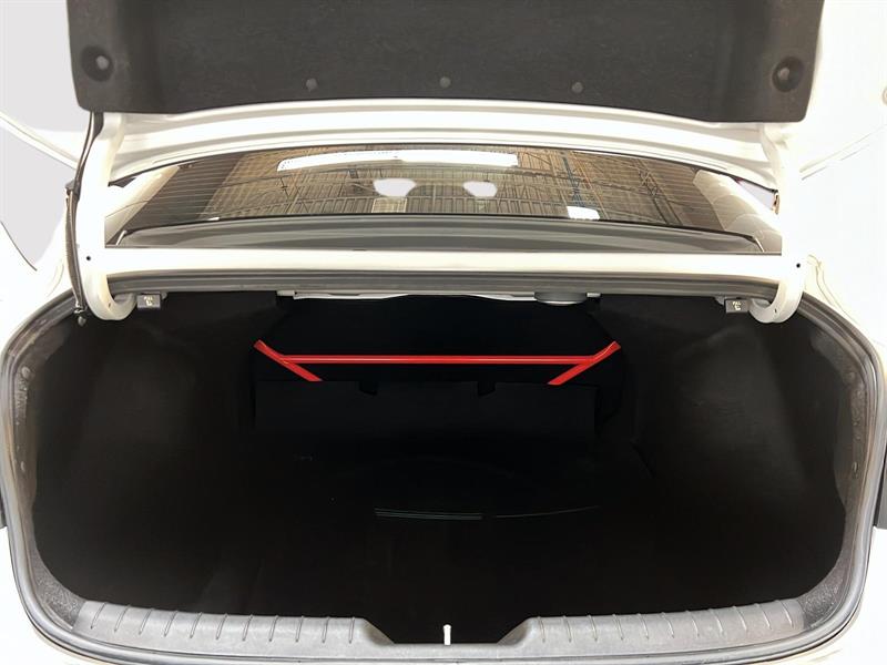 hyundai Elantra 2023 - 13