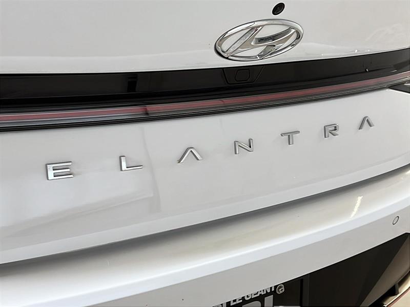 hyundai Elantra 2023 - 26