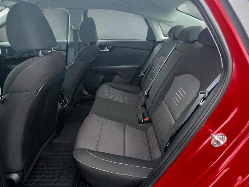 kia Forte 2021 - 10