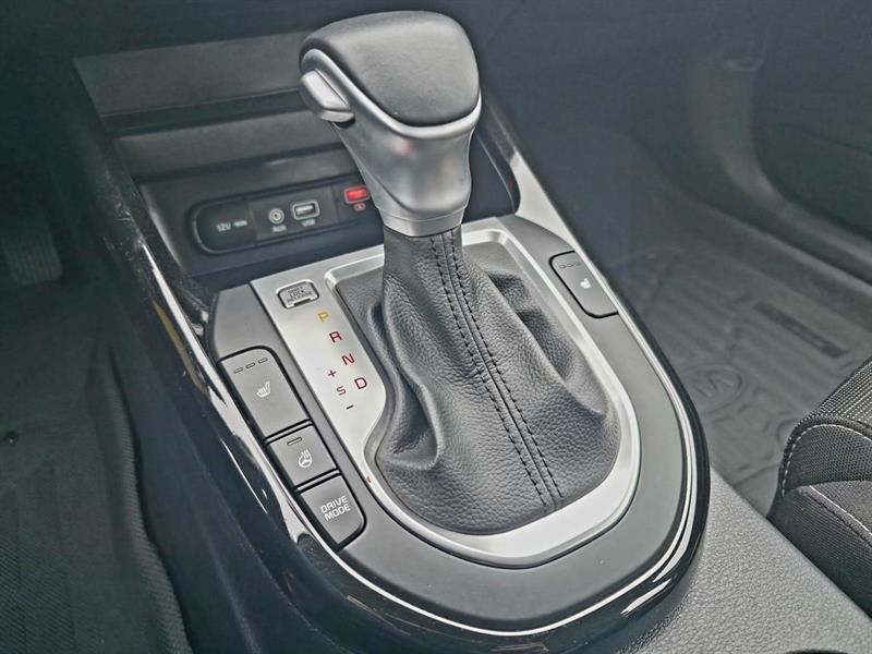 kia Forte 2021 - 19
