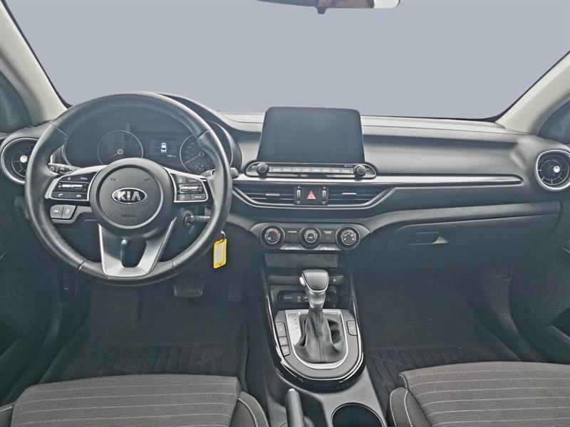 kia Forte 2021 - 23