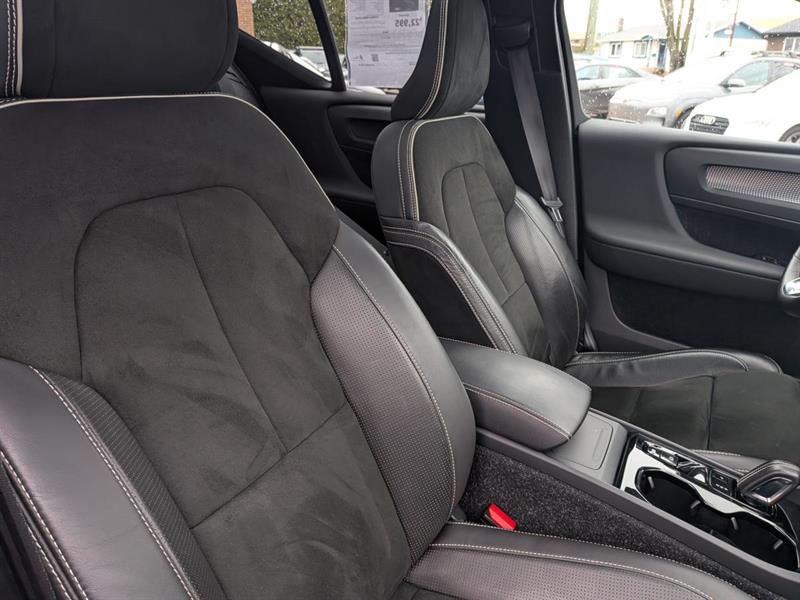 volvo XC40 2020 - 11