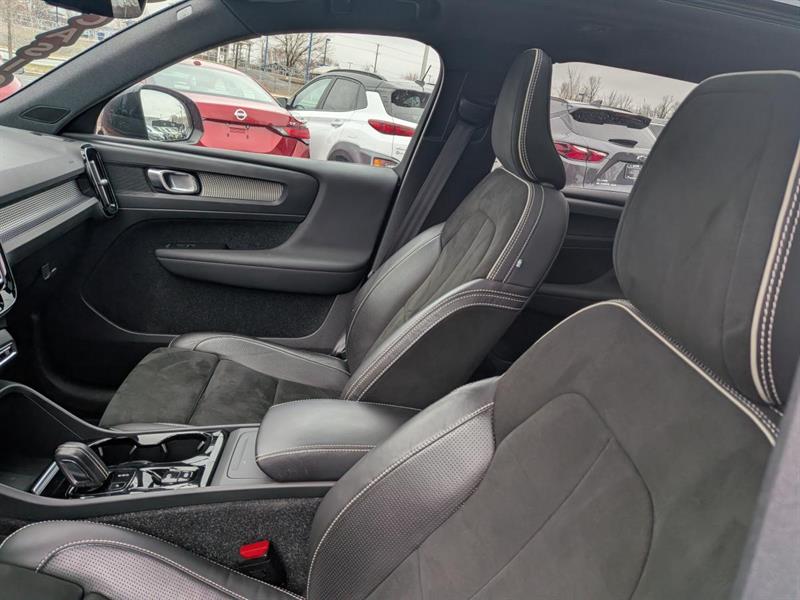 volvo XC40 2020 - 18