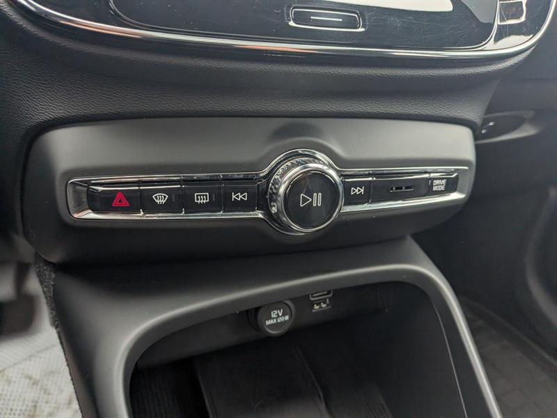 volvo XC40 2020 - 22