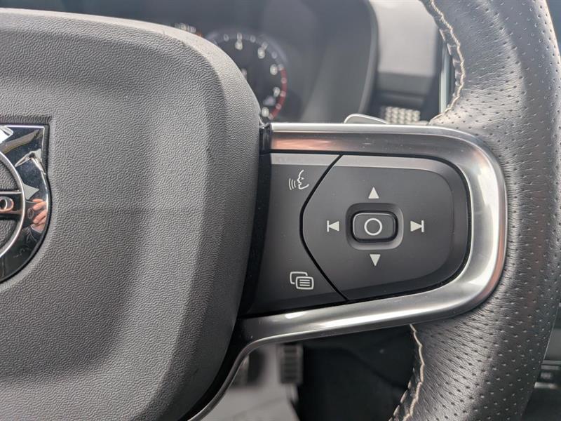 volvo XC40 2020 - 24