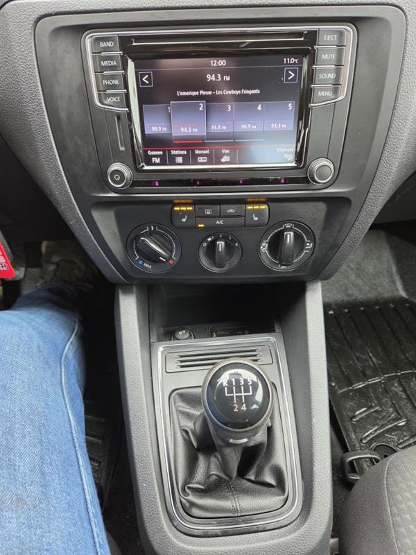 volkswagen Jetta 2016 - 20