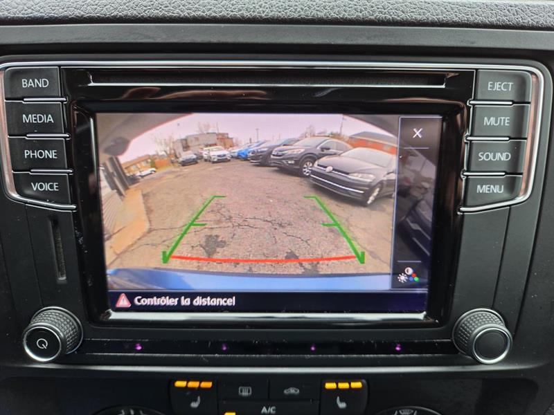 volkswagen Jetta 2016 - 23