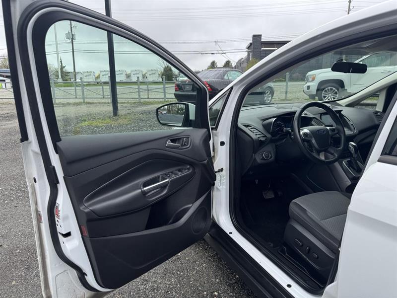 ford C-Max Énergie 2017 - 14