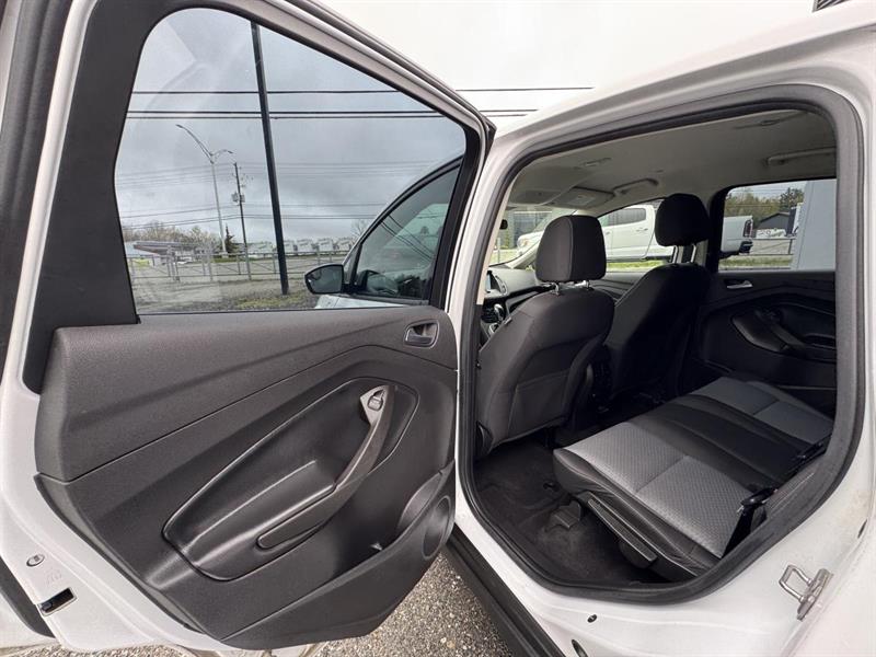 ford C-Max Énergie 2017 - 27