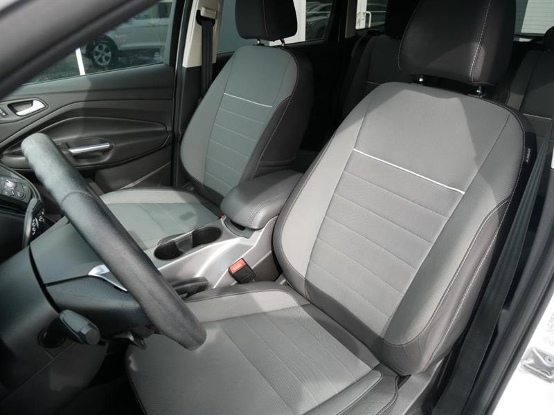 ford Escape 2015 - 17