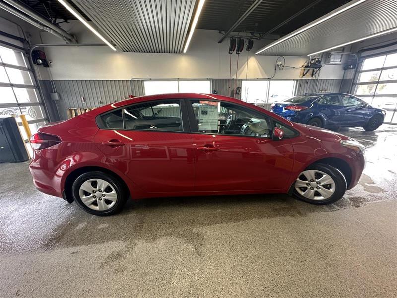 kia Forte 2018 - 4