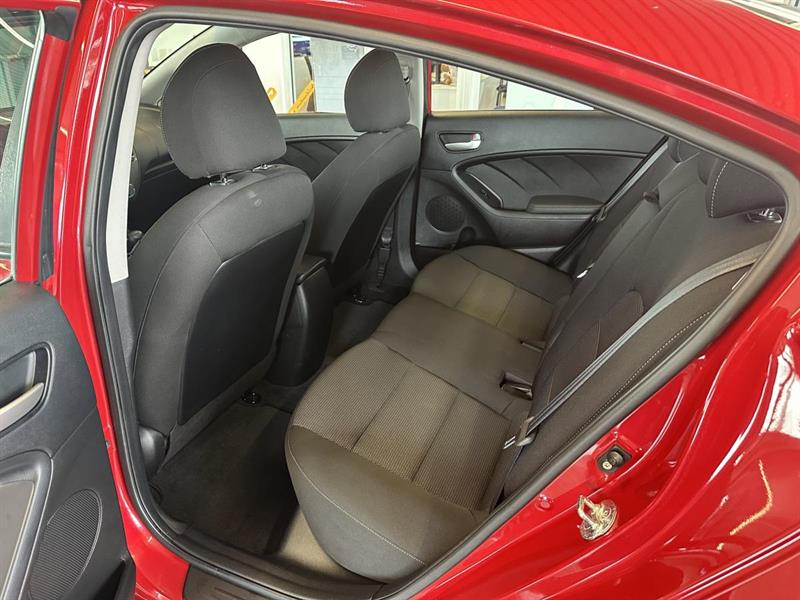 kia Forte 2018 - 18