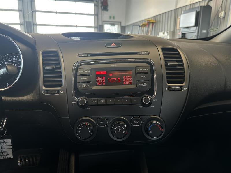 kia Forte 2018 - 23