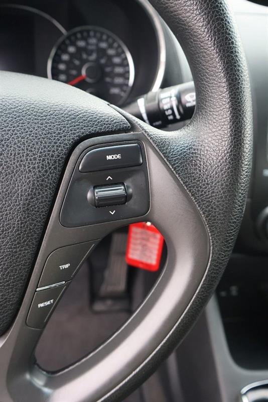kia Forte 2018 - 12