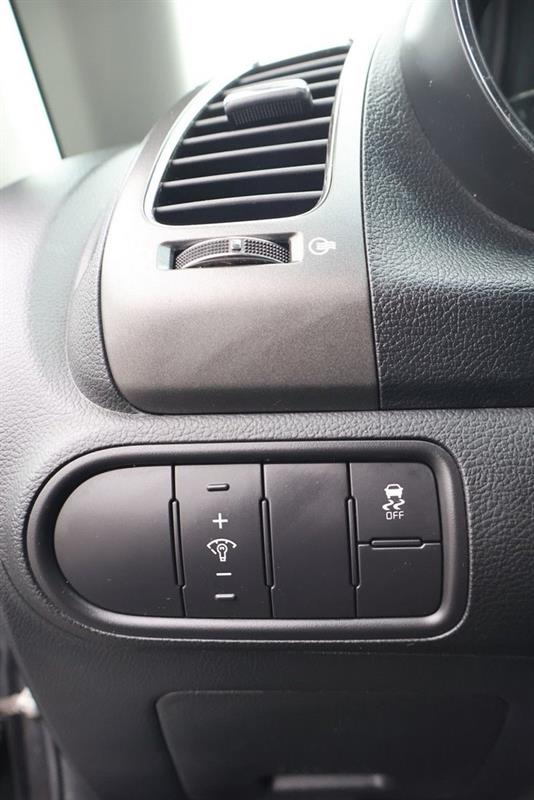 kia Forte 2018 - 16