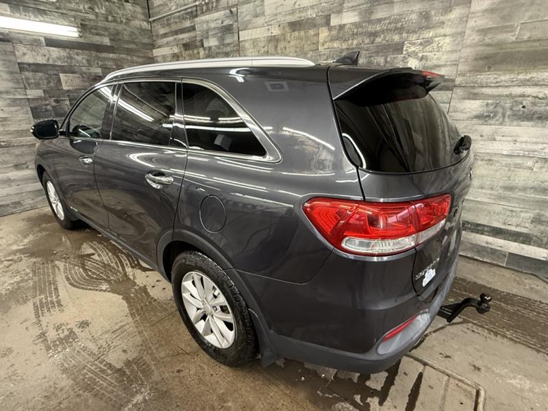 kia Sorento 2018 - 17