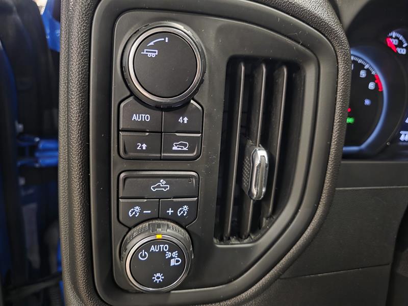 chevrolet Silverado 1500 2024 - 17