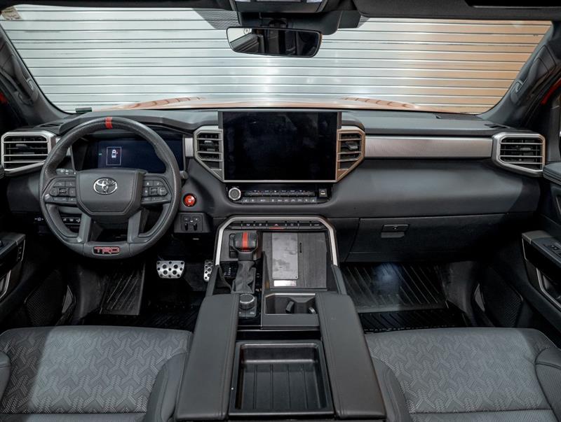 toyota Tundra 2025 - 12