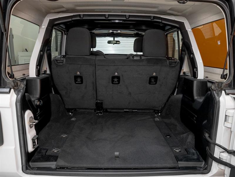 jeep Wrangler Unlimited 2020 - 27