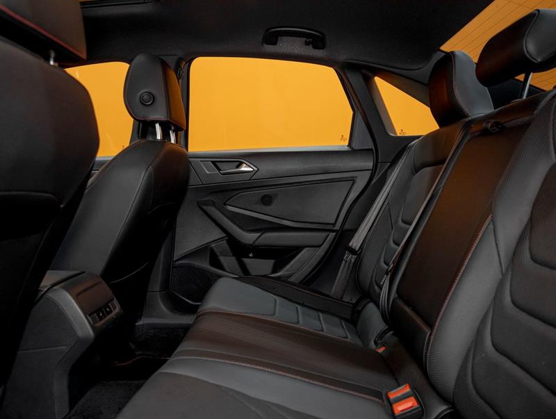 volkswagen Jetta 2021 - 29