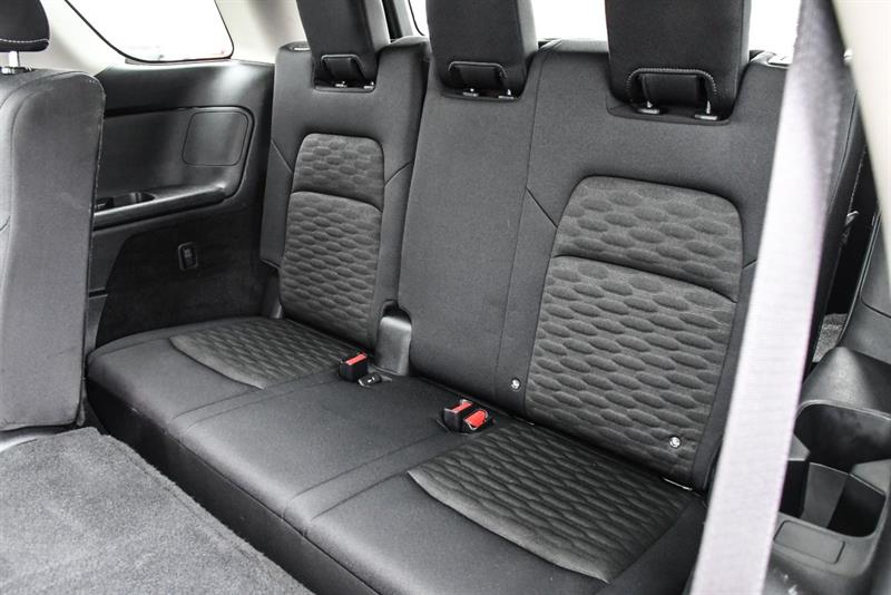nissan Pathfinder 2024 - 19