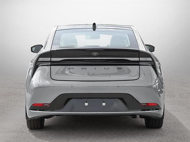 2026 Toyota Prius - Image 5