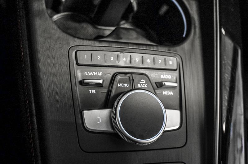 2018 Audi A4 - Image 26