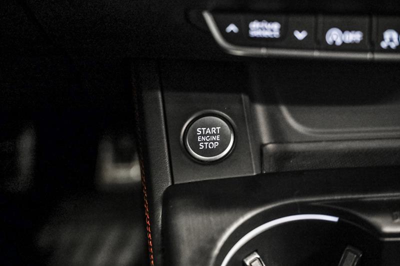 2018 Audi A4 - Image 27