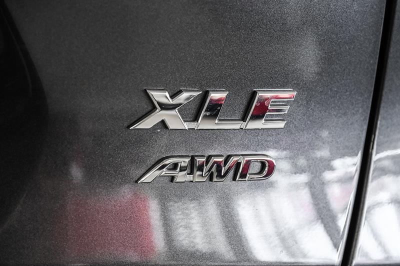 2024 Toyota RAV4 - Image 16