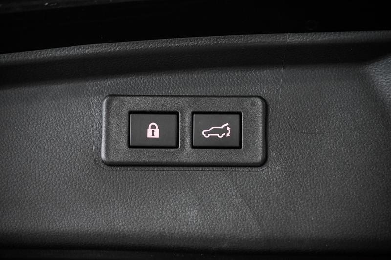 2025 Subaru Outback - Image 16