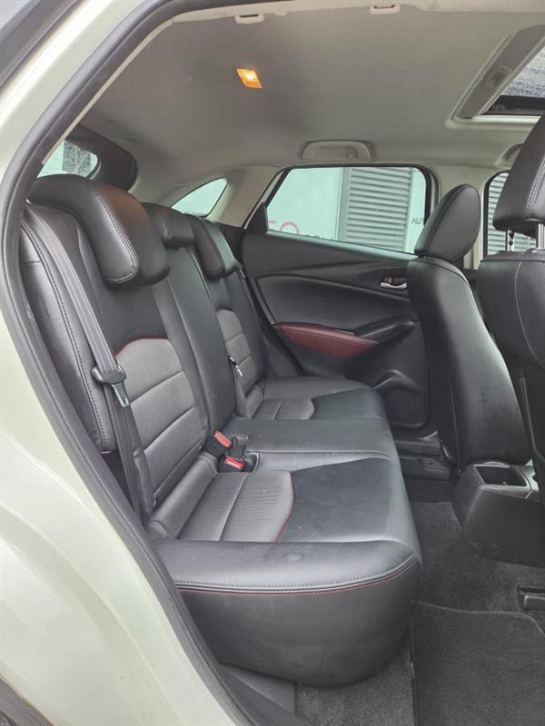 2016 Mazda CX-3 - Image 12