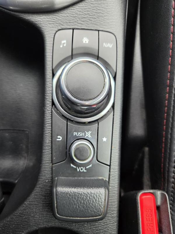 2016 Mazda CX-3 - Image 20