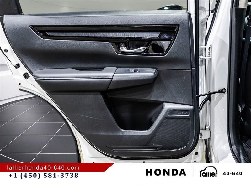 2025 Honda CR-V - Image 12
