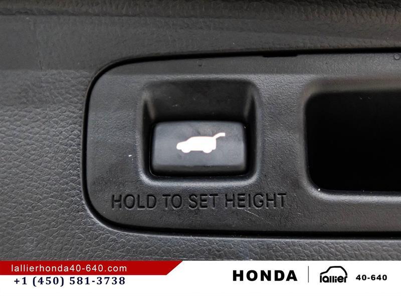 2025 Honda CR-V - Image 15