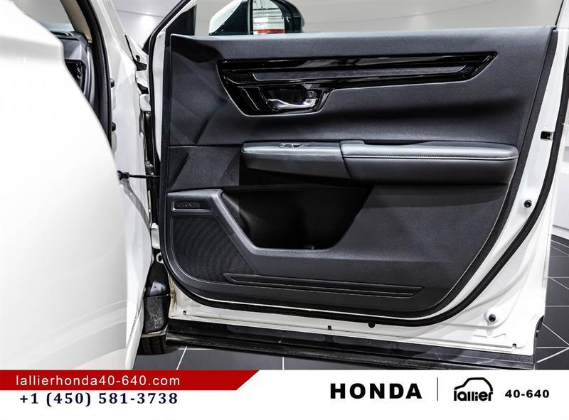 2025 Honda CR-V - Image 17