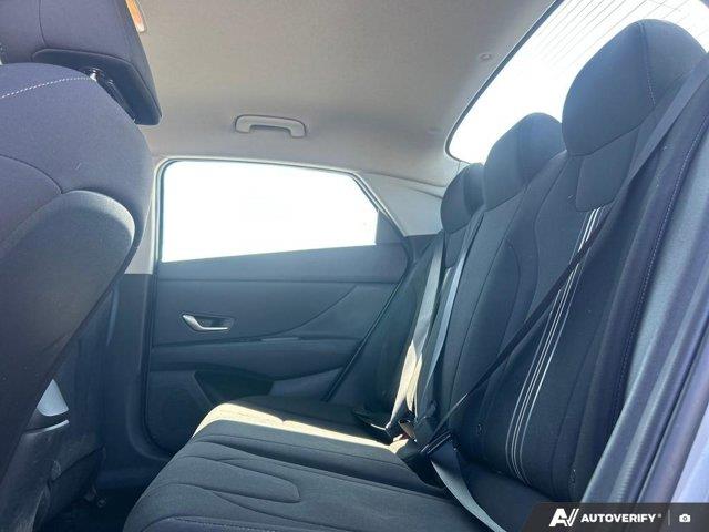 hyundai Elantra 2023 - 26