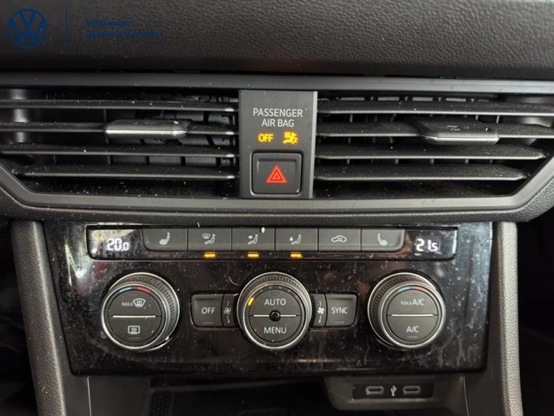 volkswagen Jetta 2022 - 14