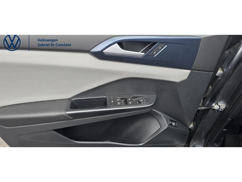 volkswagen Taos 2023 - 13