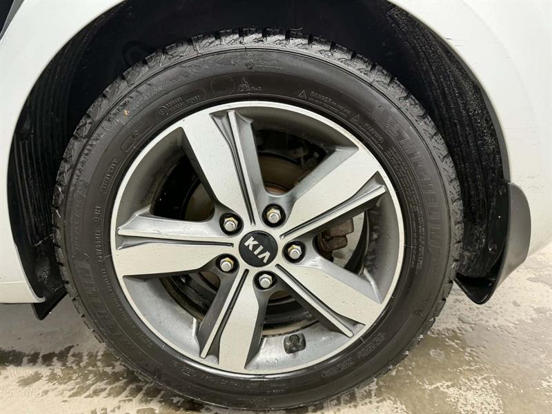 kia Forte 2018 - 8