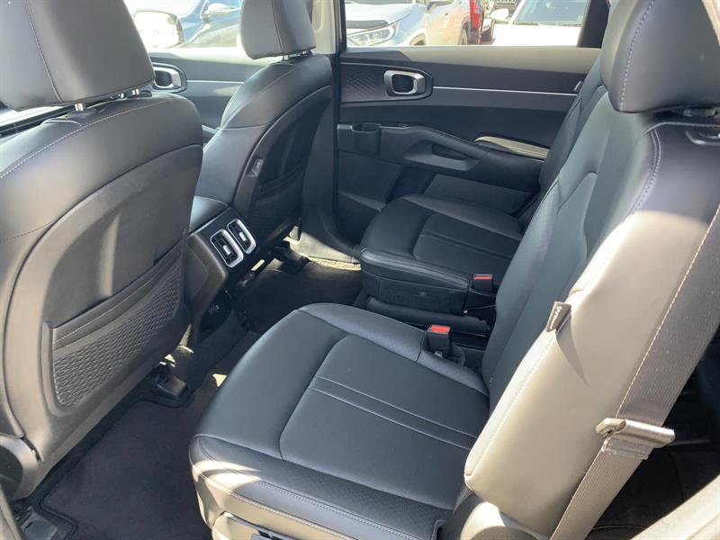 kia Sorento 2025 - 16
