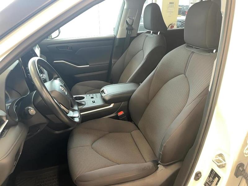 toyota Highlander 2023 - 10